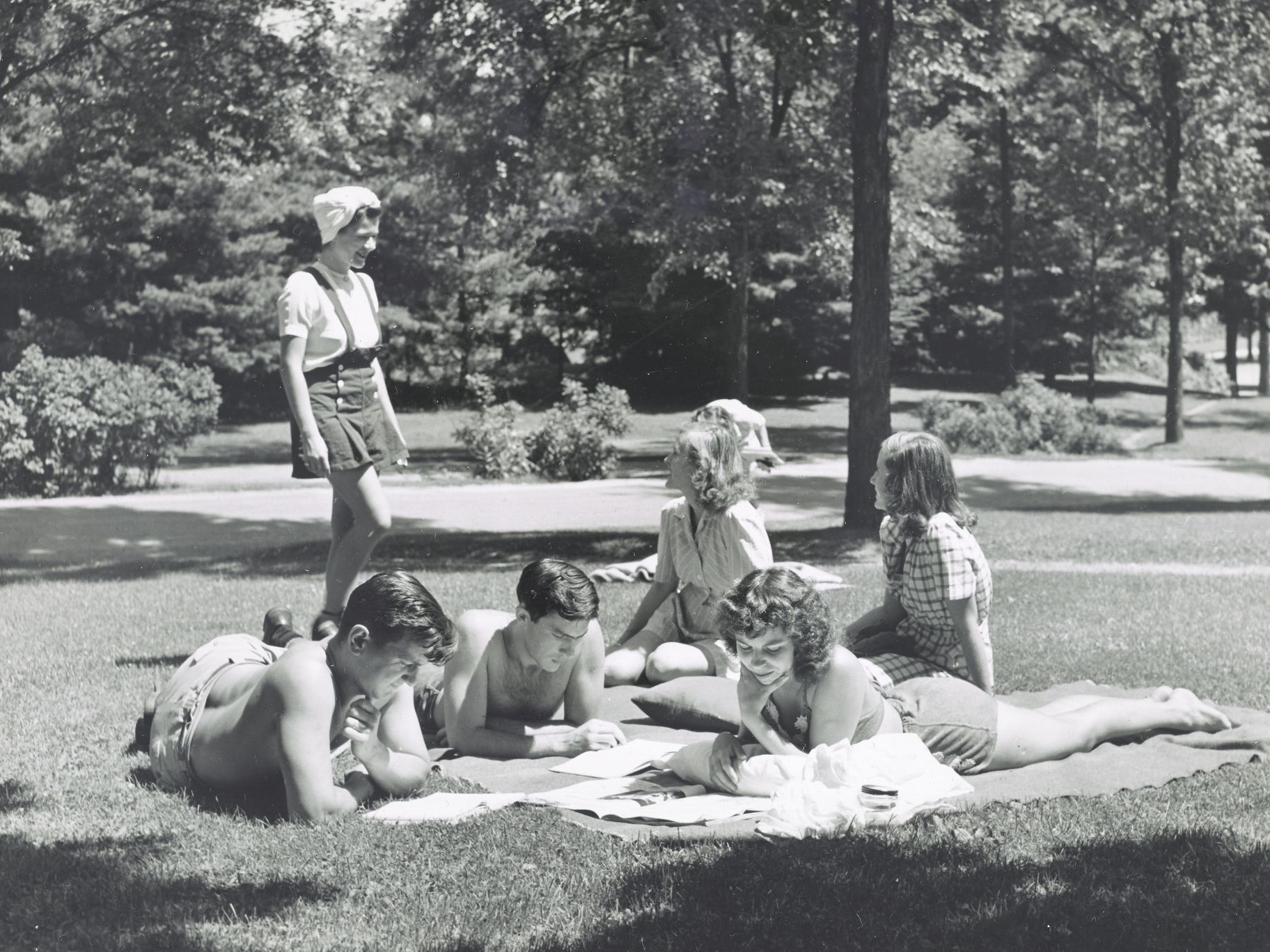 Veterans and their wives on campus